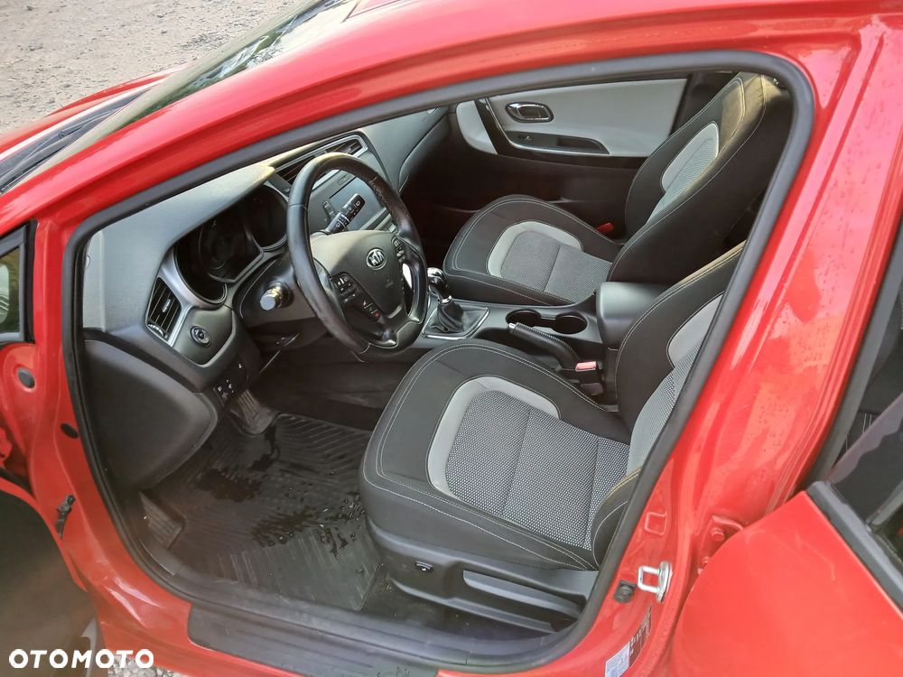 Kia Ceed Cee'd 1.4 L Business Line - 13