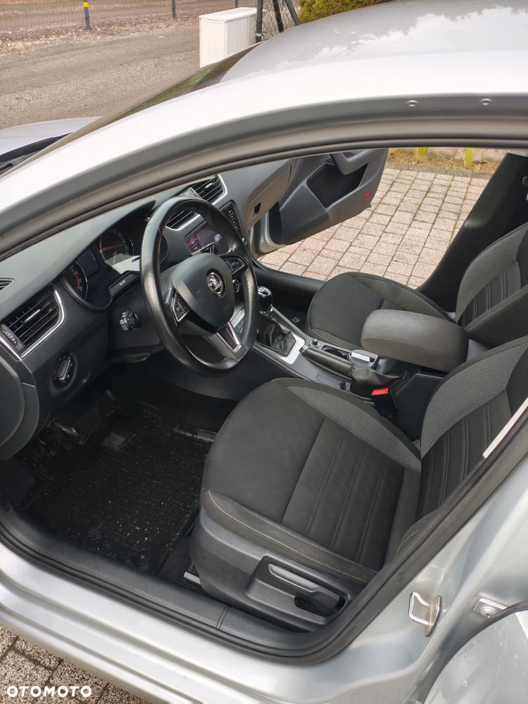Skoda Octavia 1.6 TDI Style - 8