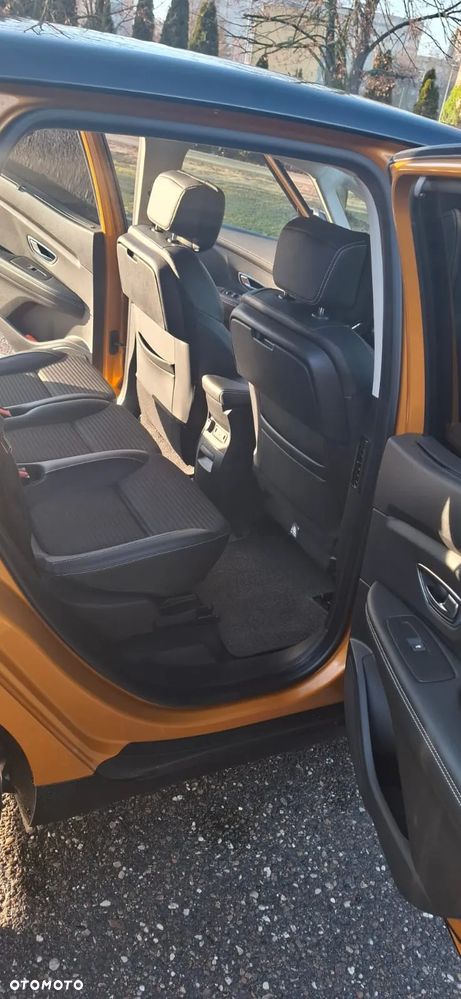 Renault Scenic ENERGY TCe 130 INTENS - 21