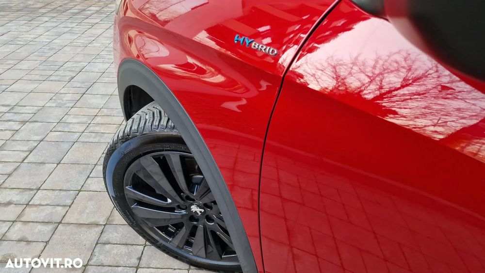 Peugeot 3008 PHEV 225 EAT8 GT - 8