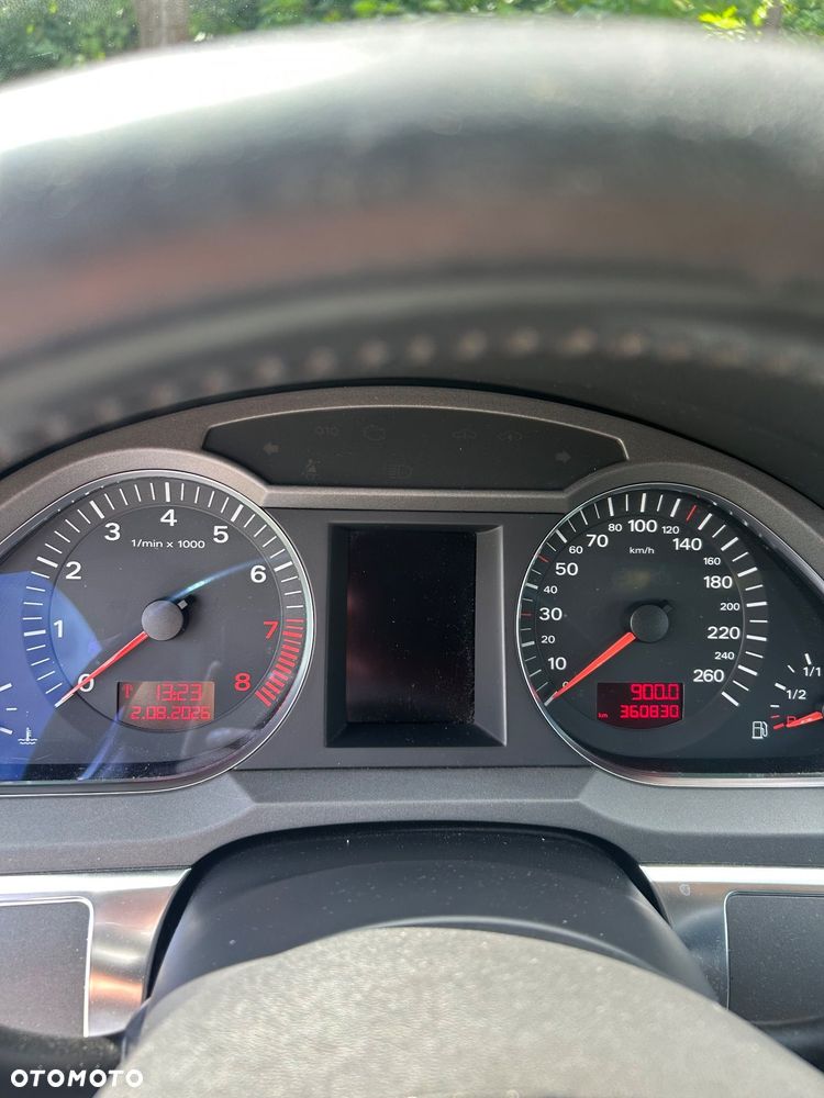 Audi A6 Avant 2.4 multitronic - 9