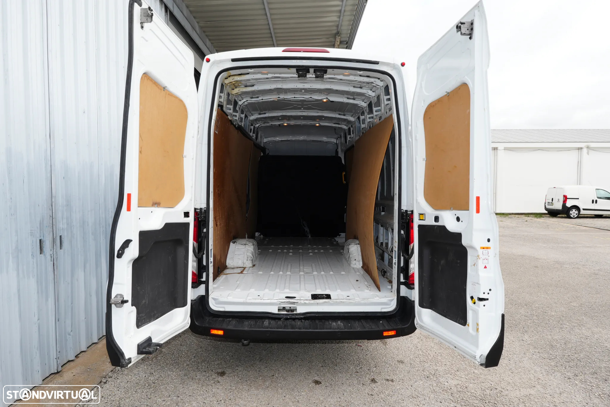 Ford Transit Rodado Duplo Longa 2.0EcoBlue 170cv - 5