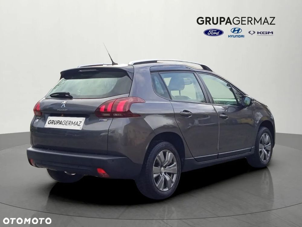 Peugeot 2008 1.2 Pure Tech Style S&S - 6