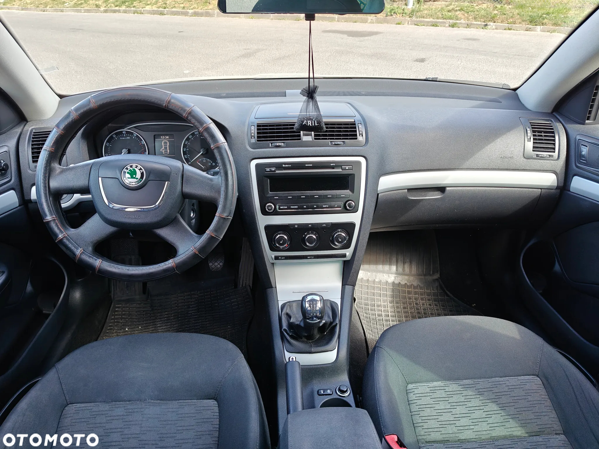 Skoda Octavia 1.8 T FSI Ambiente - 12
