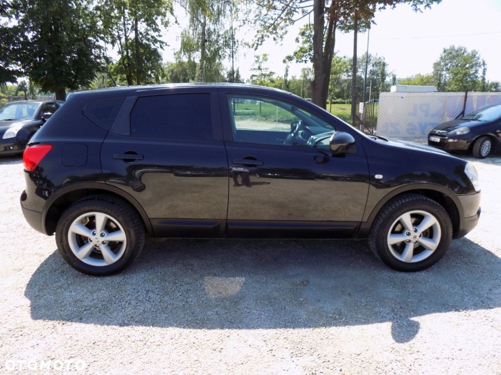 Nissan Qashqai - 18