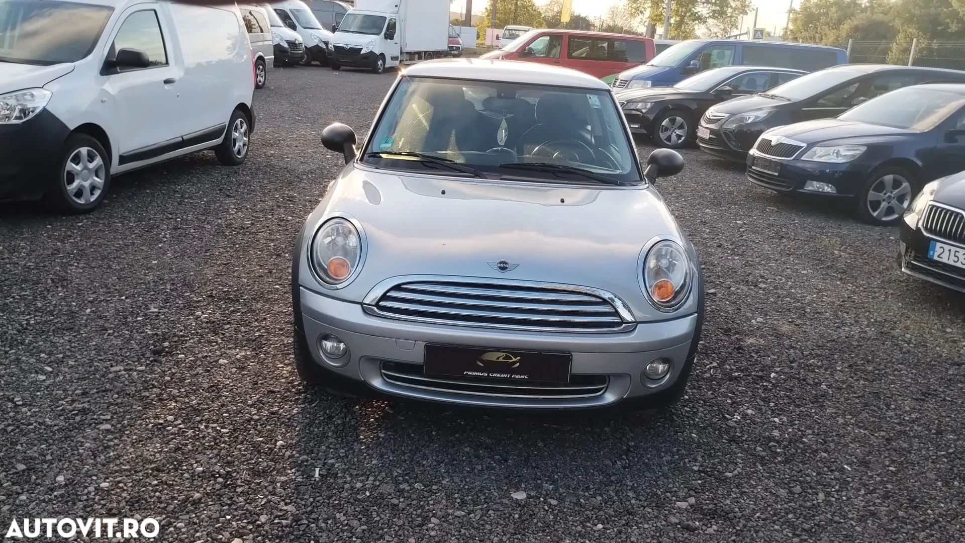 Mini Cooper One - 2