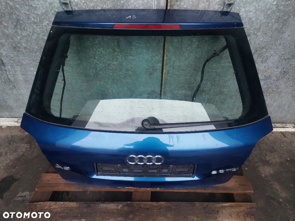 AUDI A3 8P KLAPA BAGAŻNIKA TYŁ  RAF-AUTO CZĘŚCI - 1
