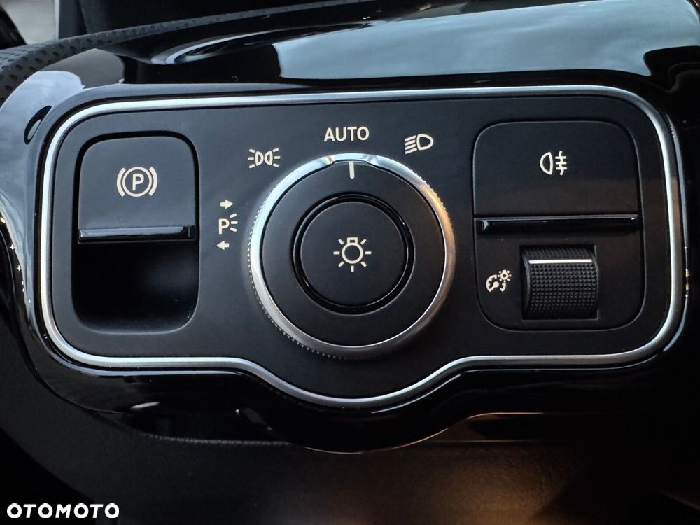 Mercedes-Benz Klasa A - 25