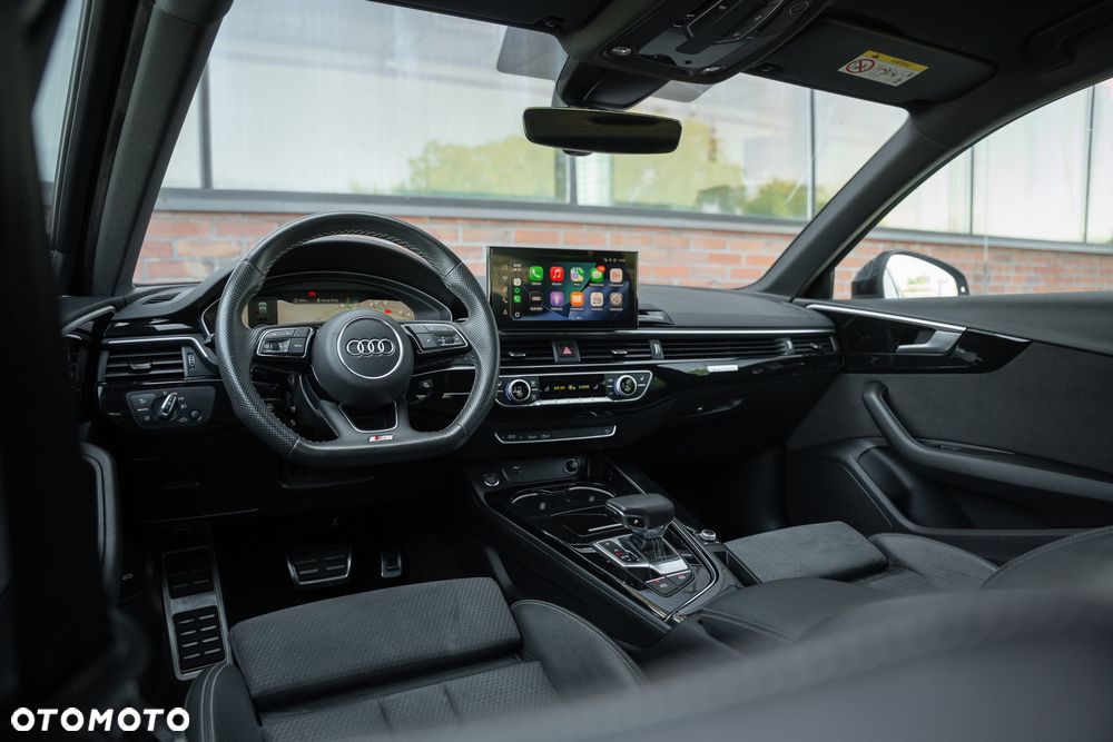 Audi A4 Avant 40 TFSI quattro S tronic S line - 28
