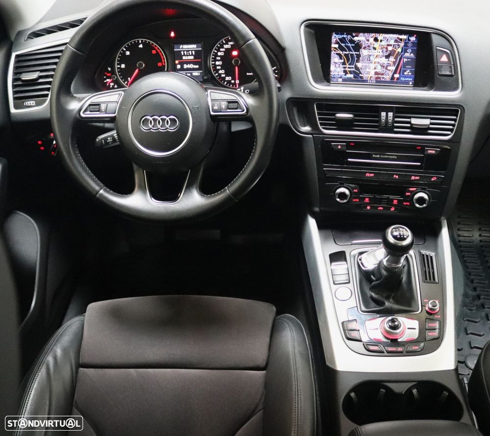 Audi Q5 2.0 TDI S-line - 28