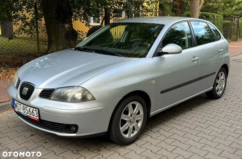 Seat Ibiza 1.4 16V 100 Sport - 14