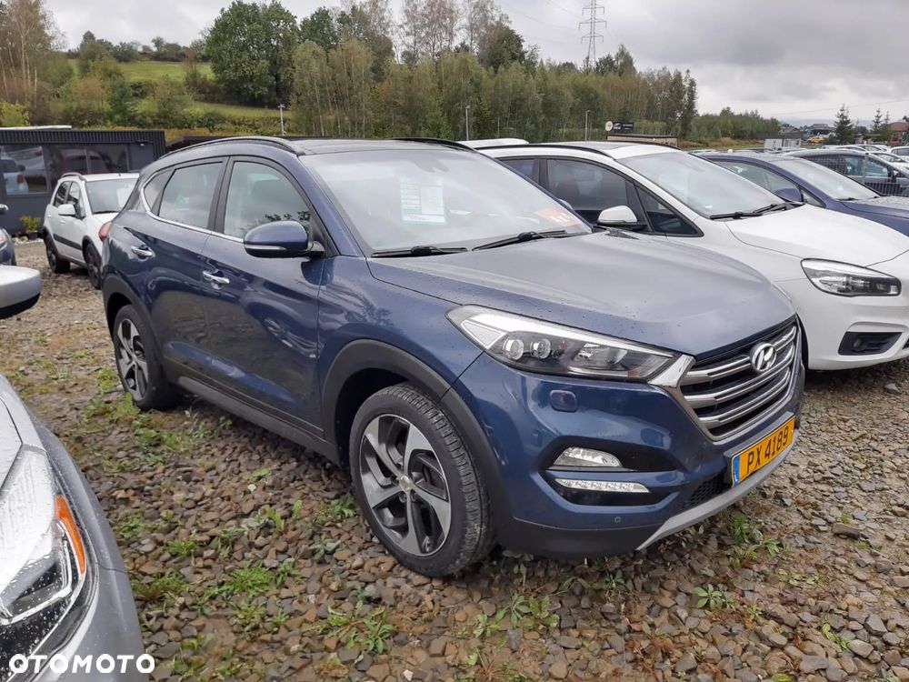 Hyundai Tucson - 2