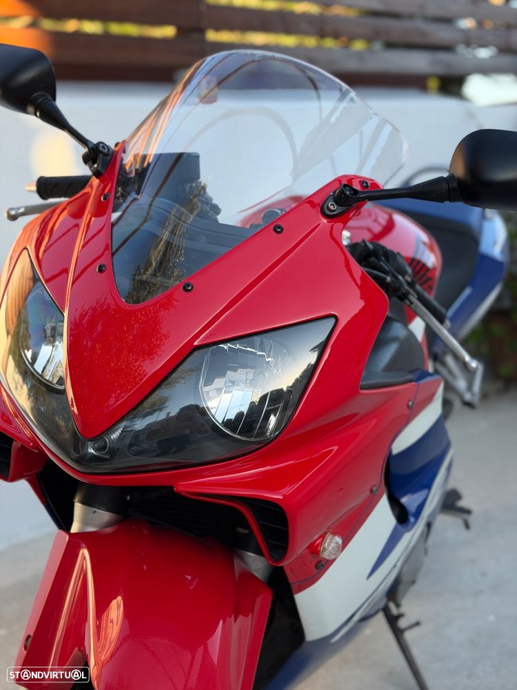 Honda CBR - 1