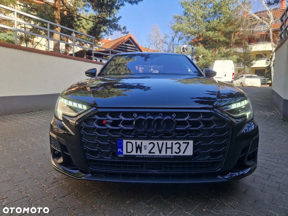 Audi S8 - 3