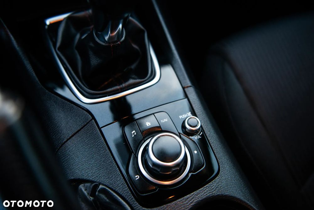 Mazda 3 SKYACTIV-G 120 Exclusive-Line - 25