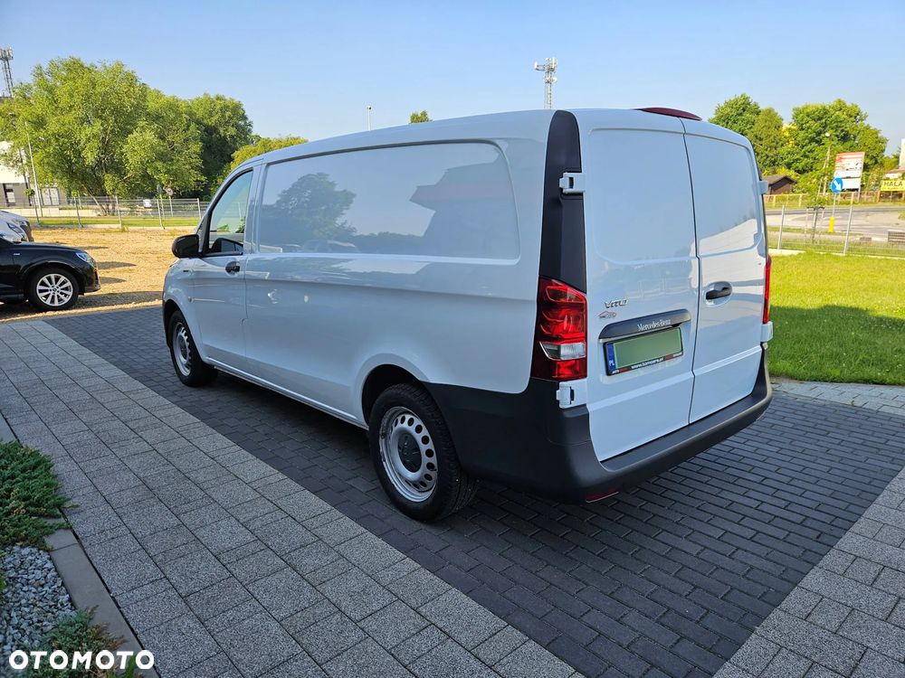 Mercedes-Benz eVito 111 L2 - 4