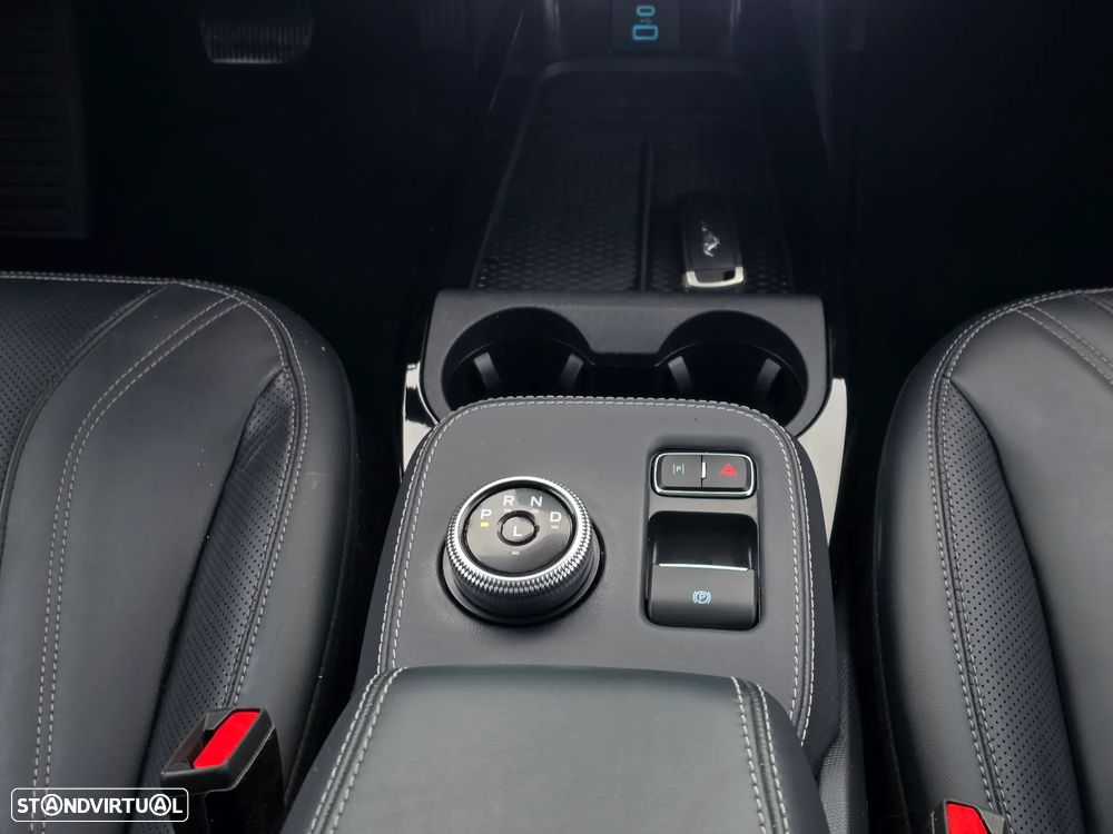 Ford Mustang Mach-E Standard - 37