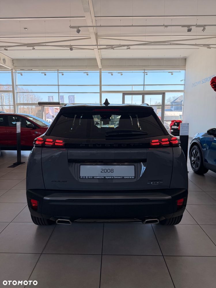 Peugeot 2008 - 24