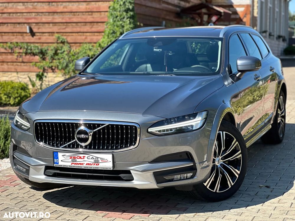 Volvo V90 D5 AWD - 1