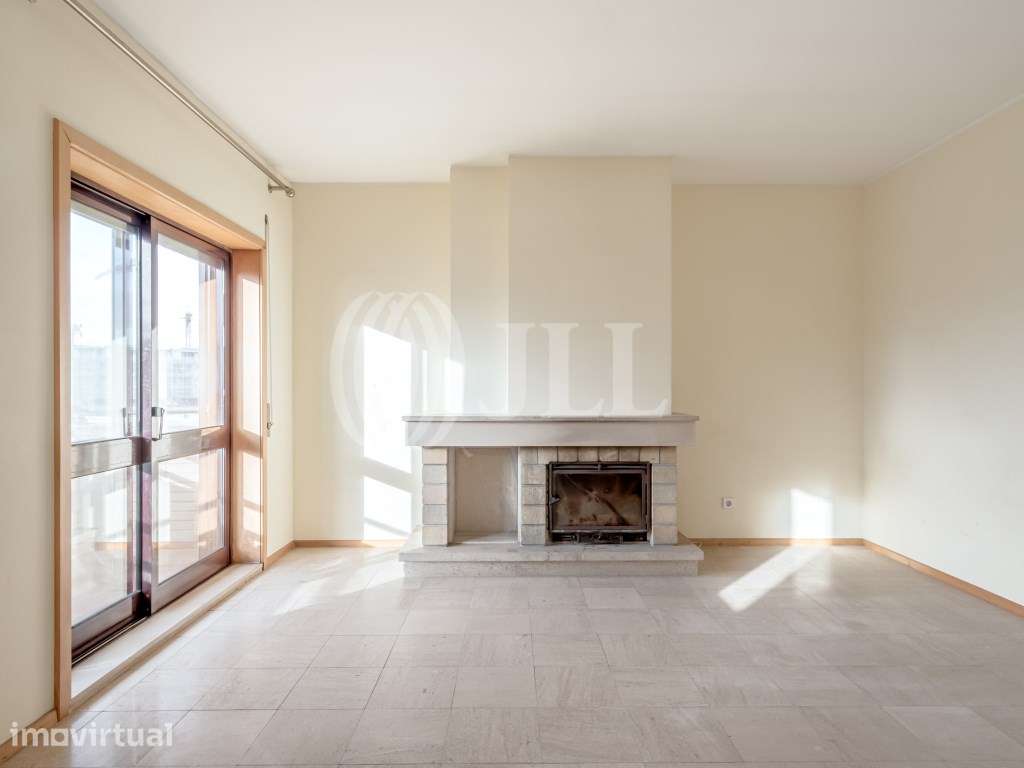 Apartamento T3 com varanda e estacionamento, Canidelo, Porto - Grande imagem: 4/38