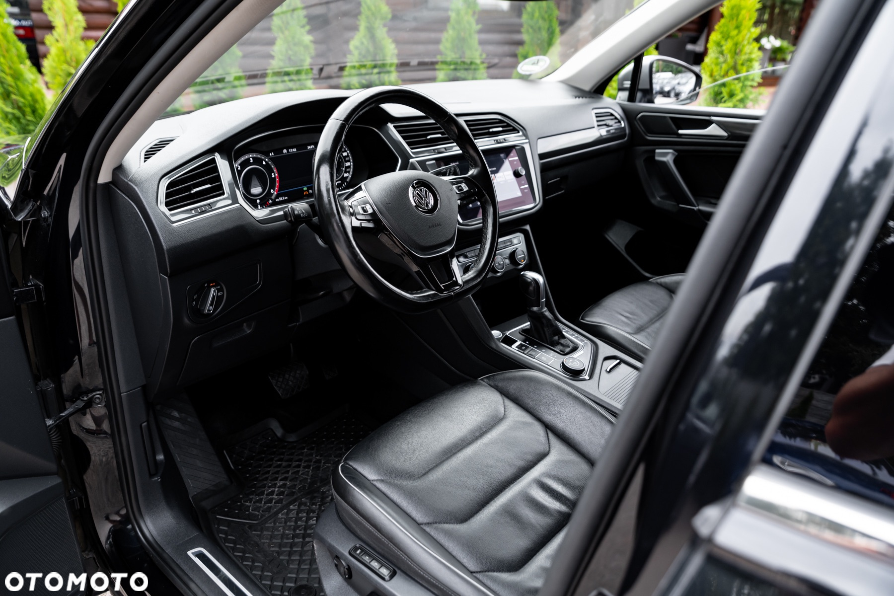Volkswagen Tiguan Allspace 2.0 TDI 4Mot SCR Highline DSG 7os - 17