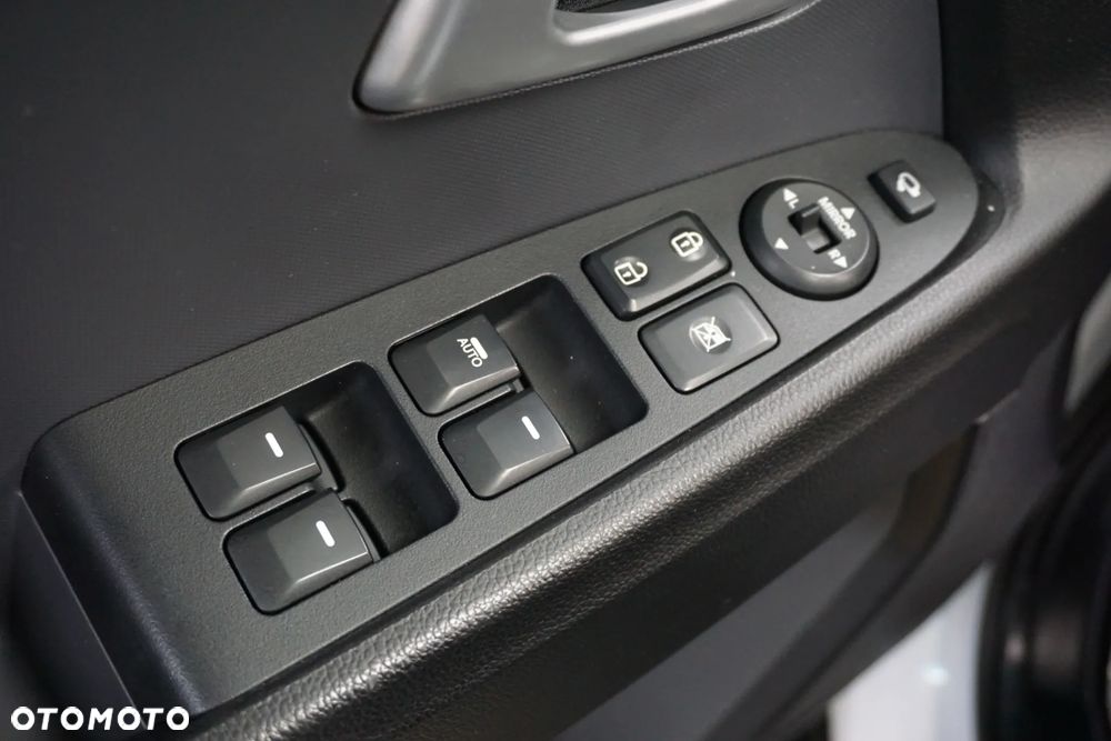 Kia Sportage 1.7 CRDI 2WD Attract - 27