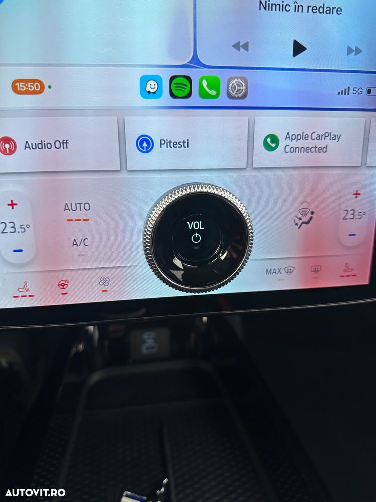 Ford Mustang Mach-E Standard - 26