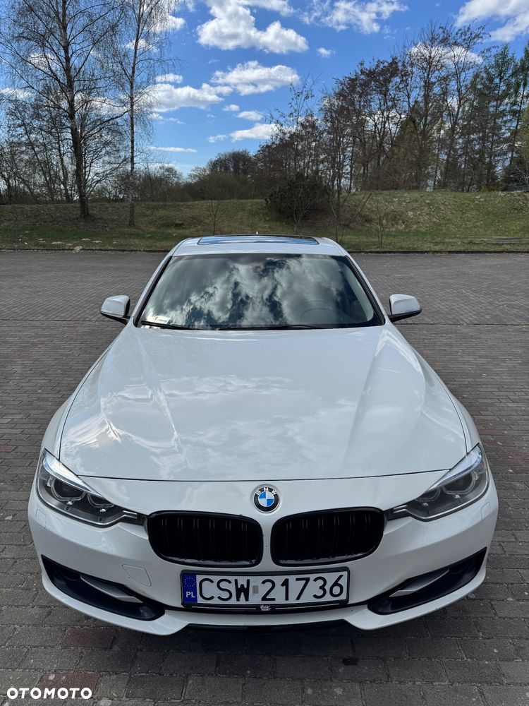 BMW Seria 3 320i - 7