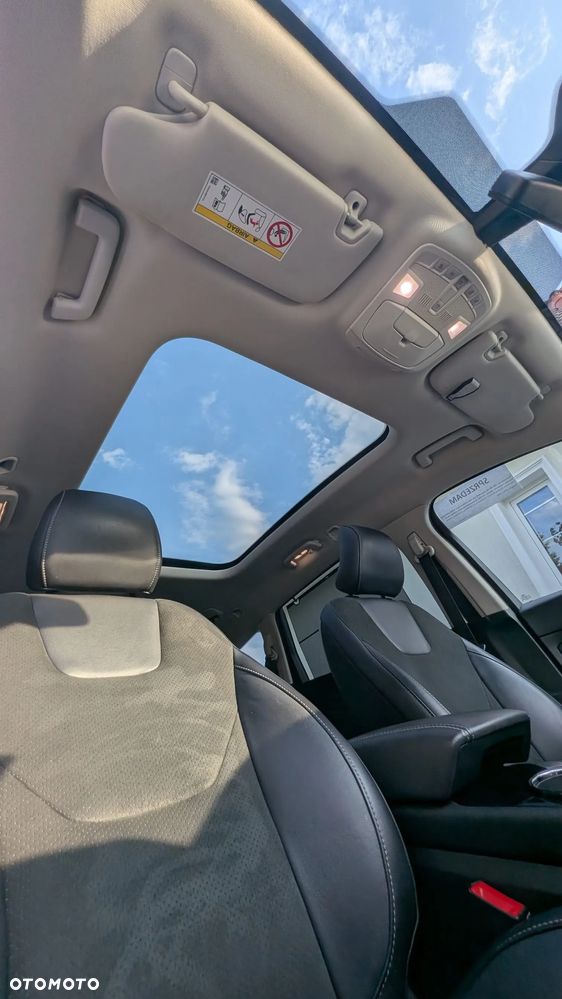 Ford S-Max 2.0 TDCi 4WD Titanium PowerShift - 25