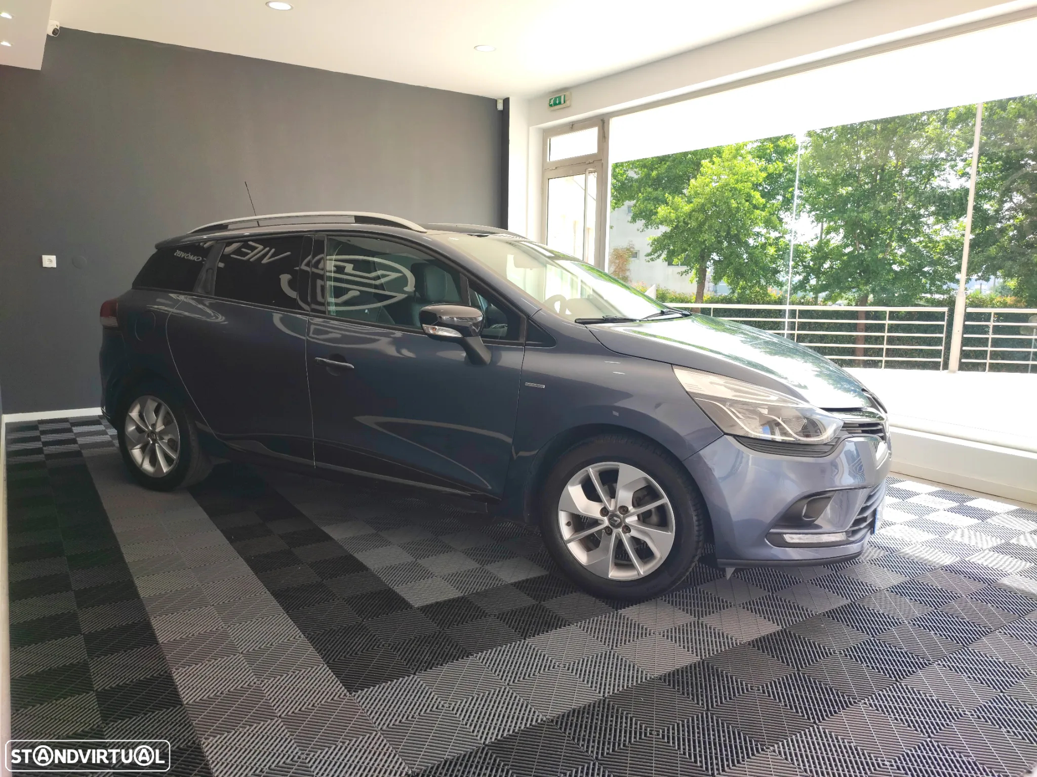 Renault Clio Sport Tourer 0.9 TCe Limited Edition - 7