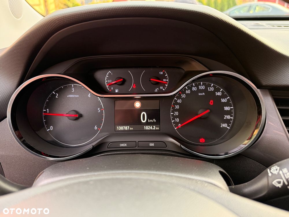 Opel Crossland X 1.6 CDTI Enjoy - 33