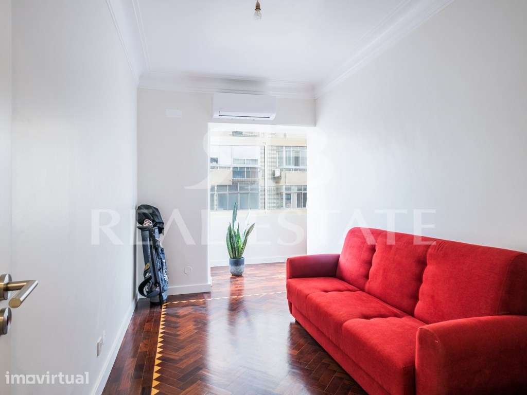 T3 + GARAGEM | RENOVADO | proximo do Saldanha em ARROIOS - Centro d... - Grande imagem: 4/32