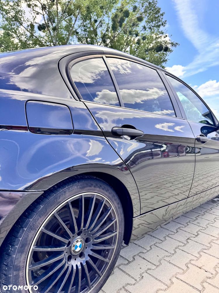 BMW Seria 3 318i - 6