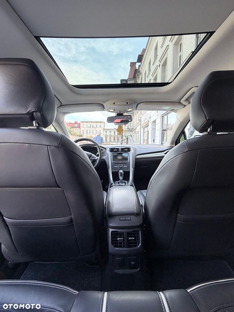 Ford Mondeo 2.0 TDCi STart-Stopp PowerShift-Aut Vignale - 6