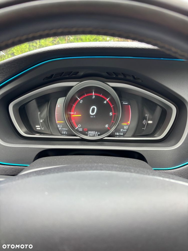 Volvo V40 D3 RDesign - 13