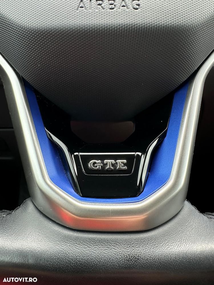 Volkswagen Passat - 22