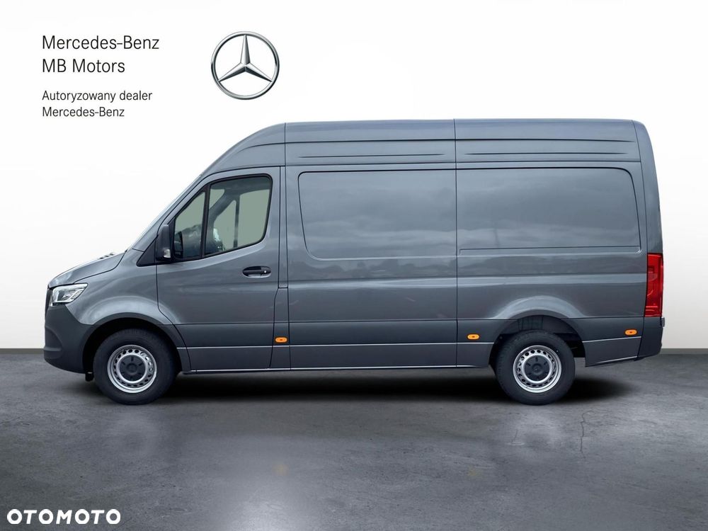 Mercedes-Benz Sprinter - 4