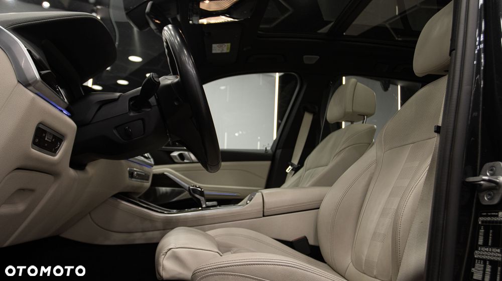 BMW X5 xDrive30d mHEV - 14