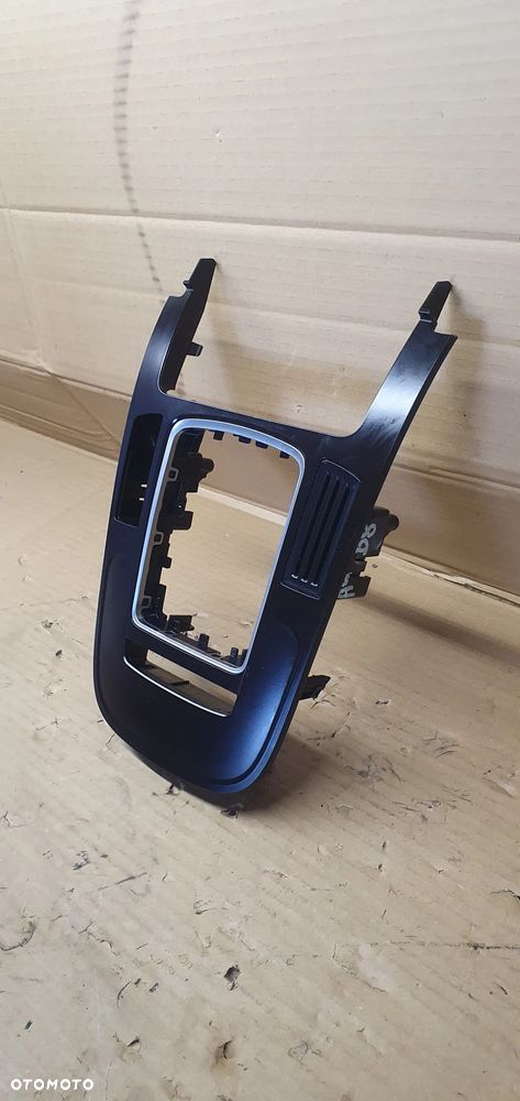 Osłona ramka dekor tunelu środkowego Audi A4 B8 8K0864261 - 3