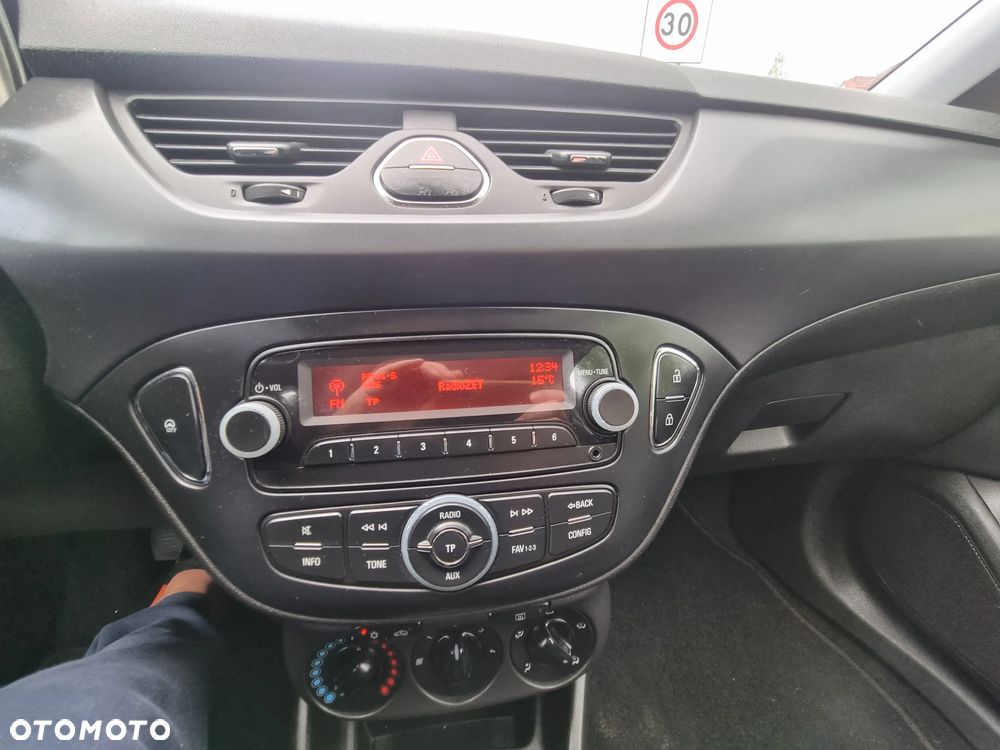 Opel Corsa 1.2 16V Edition / Active - 8