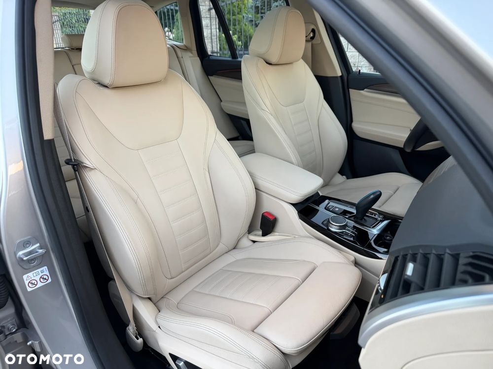 BMW iX3 Inspiring - 11