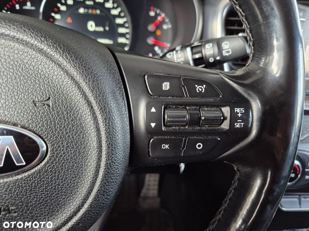 Kia Sorento - 23
