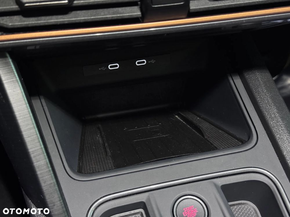 Cupra Leon Sportstourer 2.0 TSI DSG VZ - 21