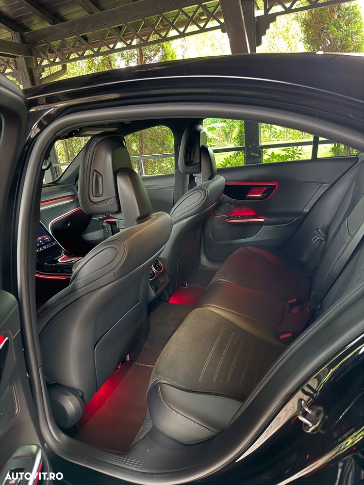 Mercedes-Benz C 300 e 9G-TRONIC AMG Line - 8
