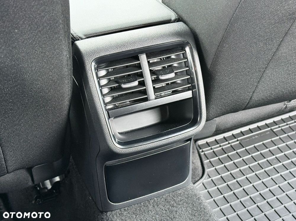 Skoda Octavia 2.0 TDI Ambition - 26