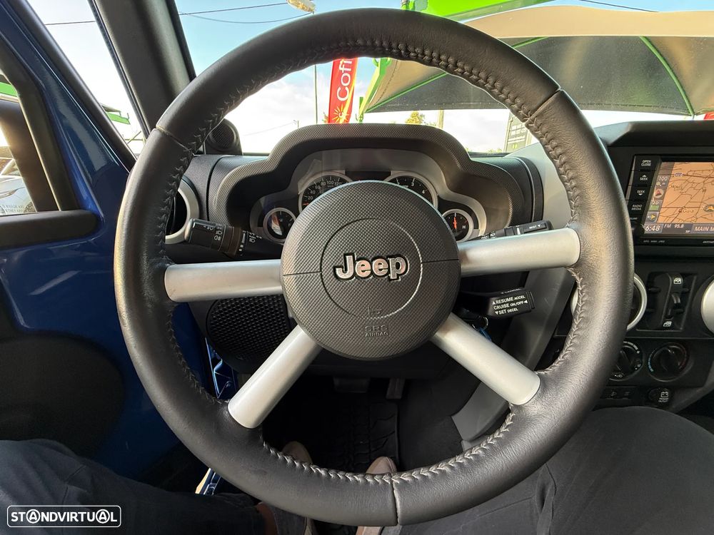 Jeep Wrangler Unlimited 2.8 CRD ATX Sahara Limited - 31
