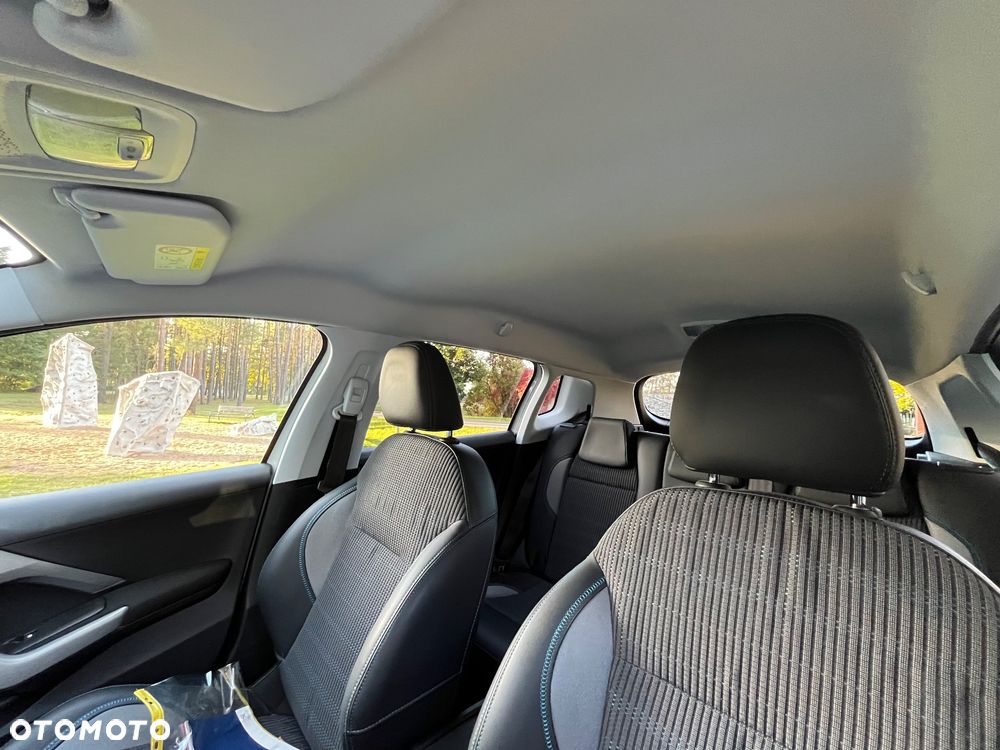 Peugeot 2008 PureTech 110 Stop&Start Urban Move - 32