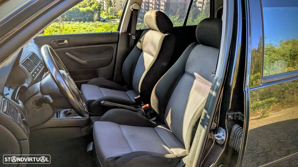 VW Golf 1.4i Confortline AC - 9