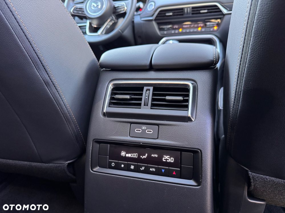 Mazda CX-90 - 33