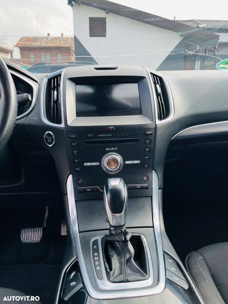 Ford S-Max 2.0 TDCi Powershift Titanium - 14